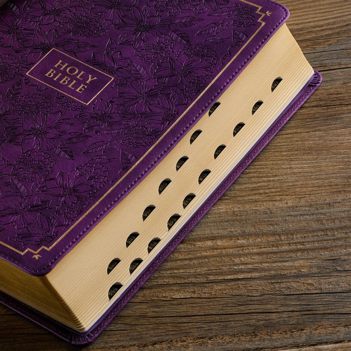 KJV Bible Giant Print Full-size Faux Leather, Purple Floral